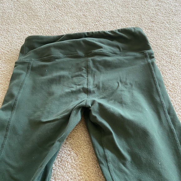 Alo Yoga Army green leggings - Picture 3 of 4
